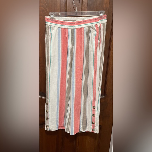 Land ‘n Sea women’s pull on wide legs striped Capri pants size medium - Picture 1 of 5